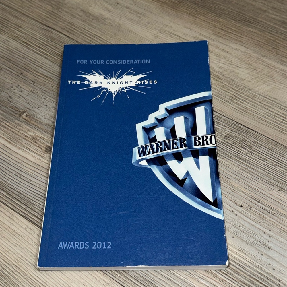 The Dark Knight Rises Book - Picture 2 of 5